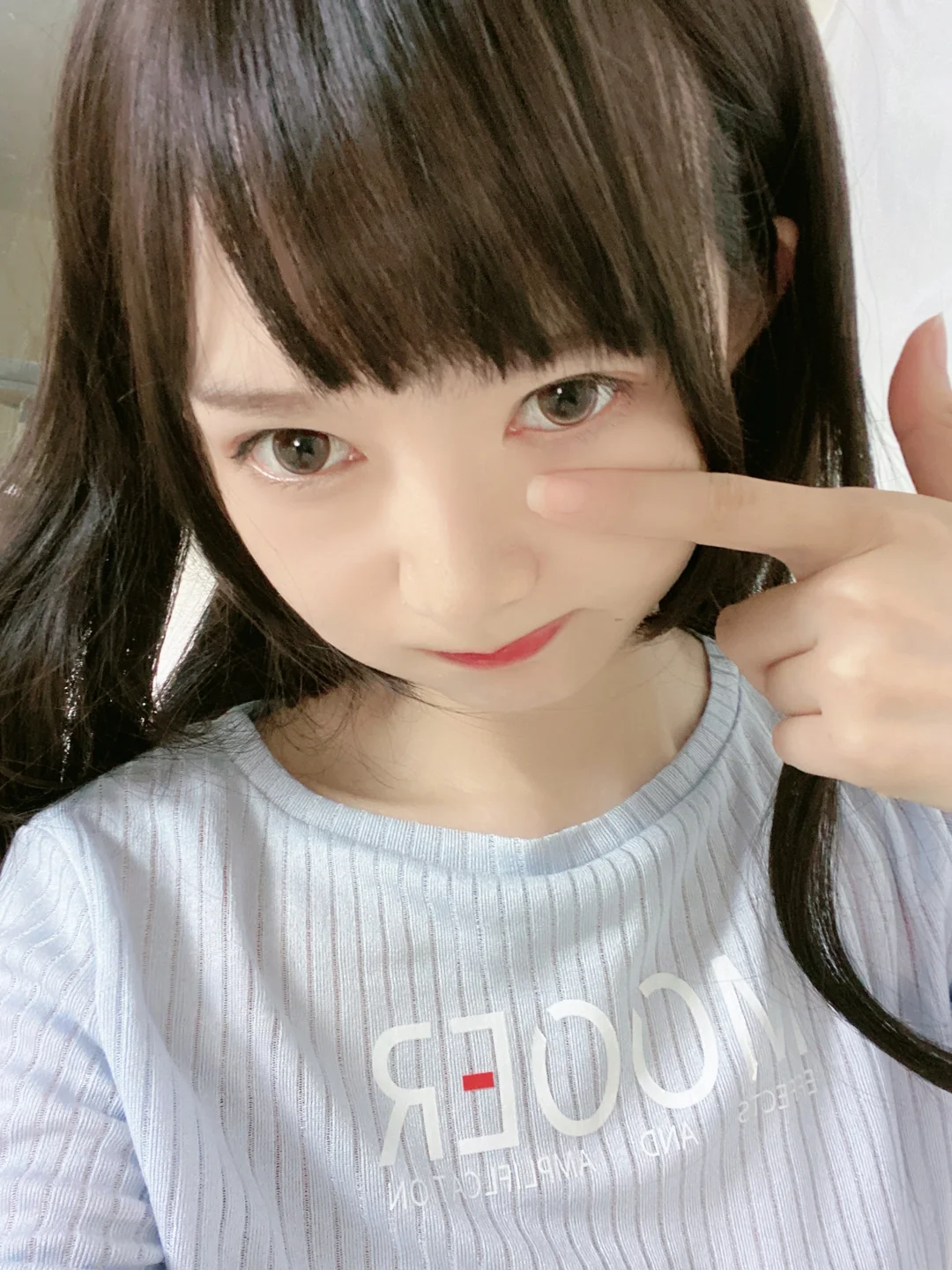 51酱 - 吉他妹妹 [25P,3V-134MB]